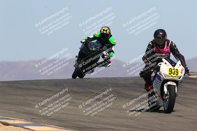 media/Apr-15-2022-Apex Assassins (Fri) [[9fb2e50610]]/Trackday Level 2/Session 2/Turns 9 and 10 Set 1/